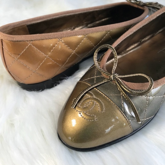 CHANEL Shoes - Chanel Metallic Cap-Toe Logo Flats Size 37